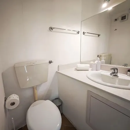 Dimora Storica Del 1400 Con Balcone By Interhome Διαμέρισμα